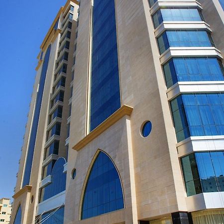 Century Hotel Doha Eksteriør bilde