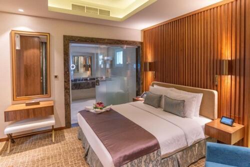 Century Hotel Doha Eksteriør bilde